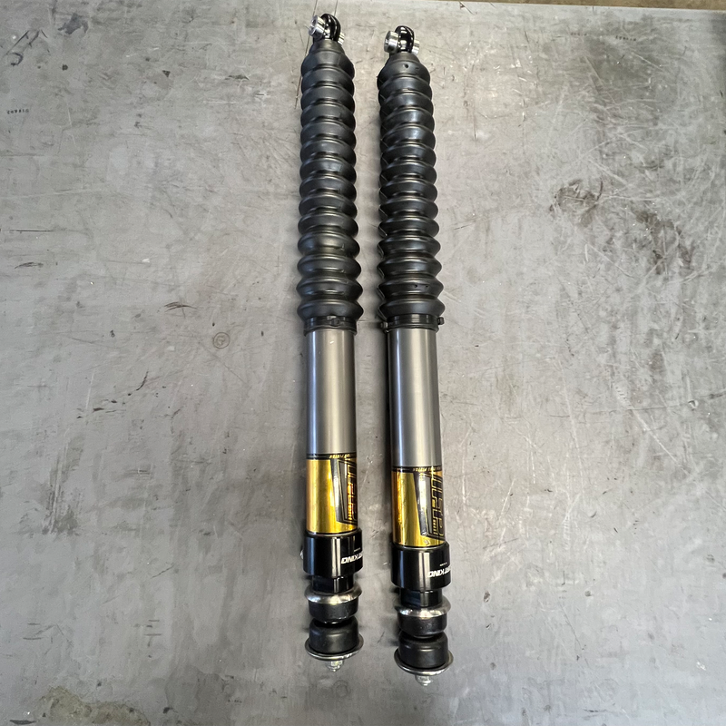 07-21 Tundra 2.0 IFP Smooth Body Shocks - Blemish