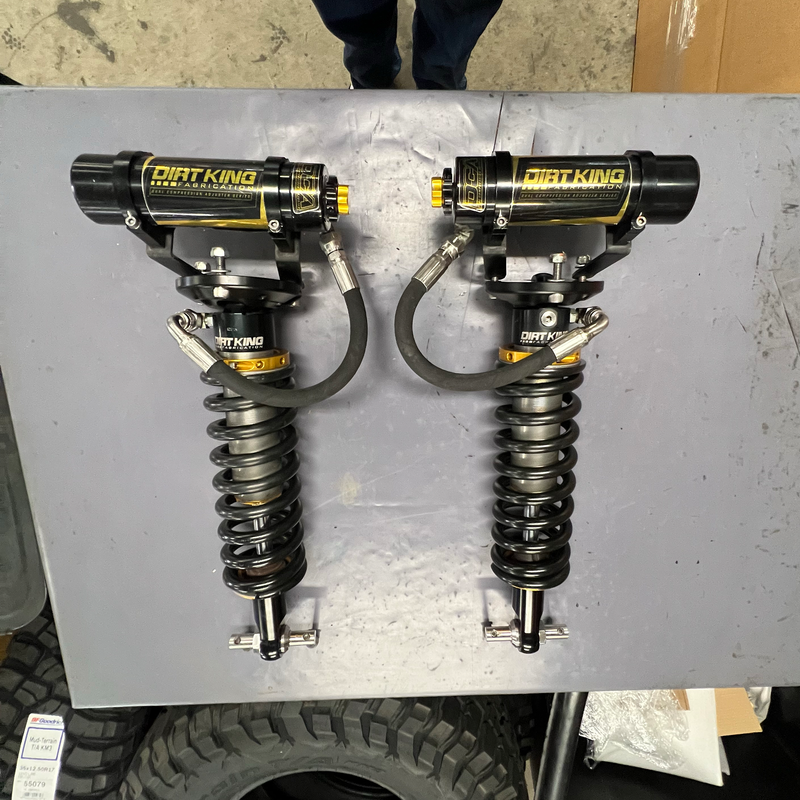 07-18 GM1500 2.5 Coilovers | DCA Remote Reservoir Crew Cab / 4WD - Blemish