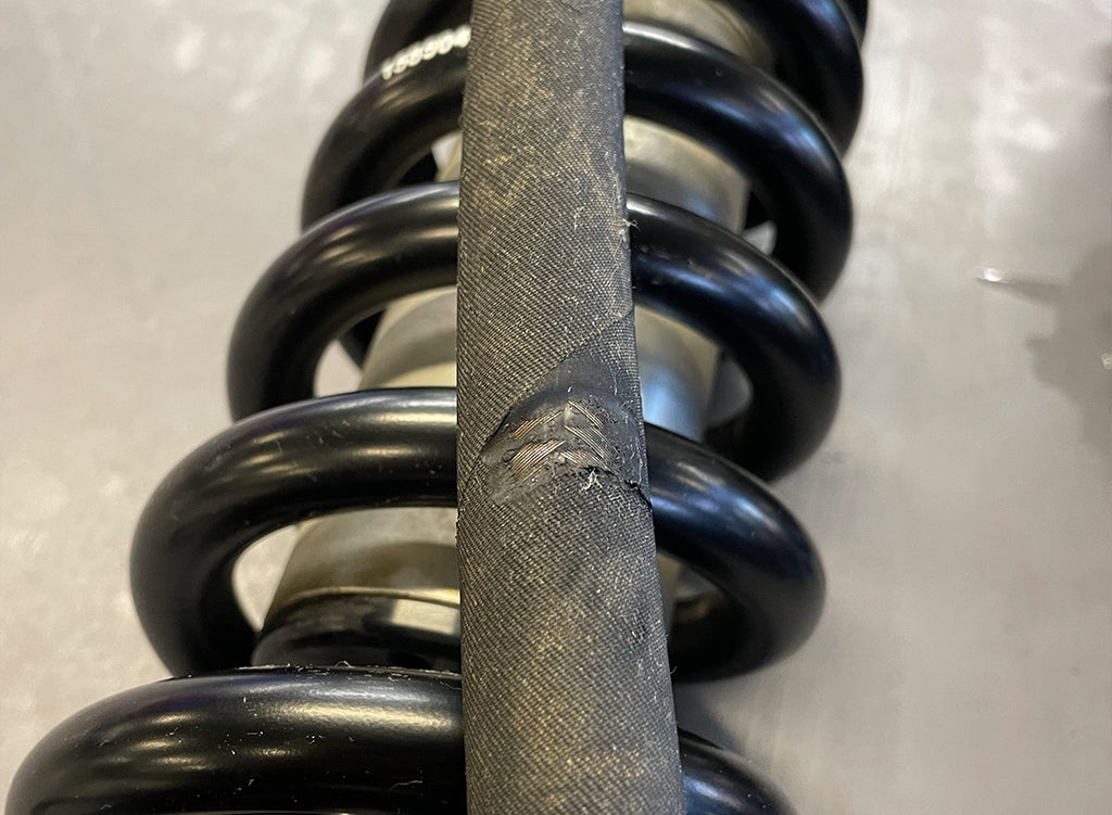 10-23 4Runner IVD 2.5 Coilovers | Remote Reservoir - Blemish