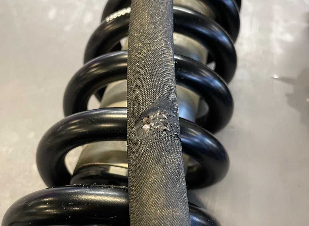 10-23 4Runner IVD 2.5 Coilovers | Remote Reservoir - Blemish