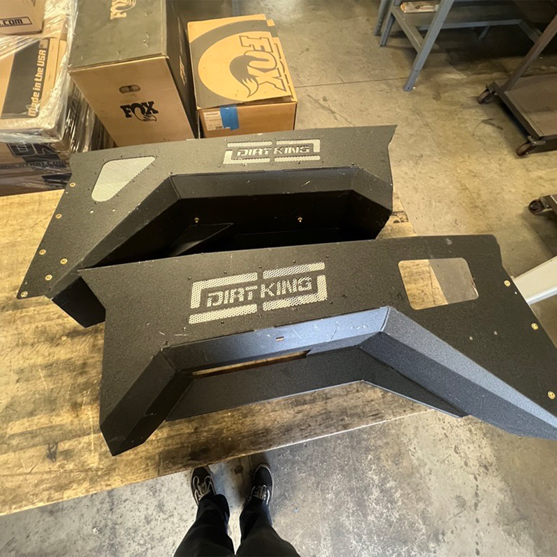 GM 1500 14-18 Over-sized Front Wheel Wells - BLEMISH