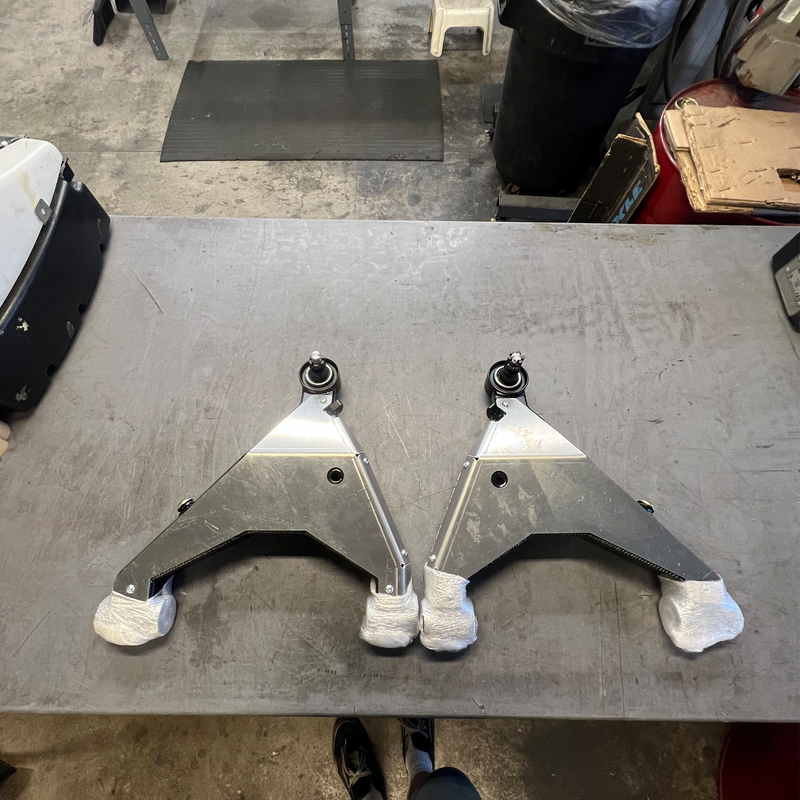 03-09 4Runner Performance Lower Control Arms - Blemish