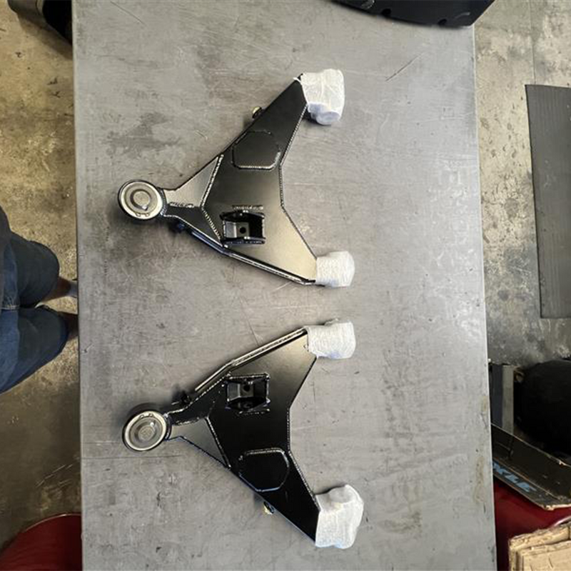 03-09 4Runner Performance Lower Control Arms - Blemish