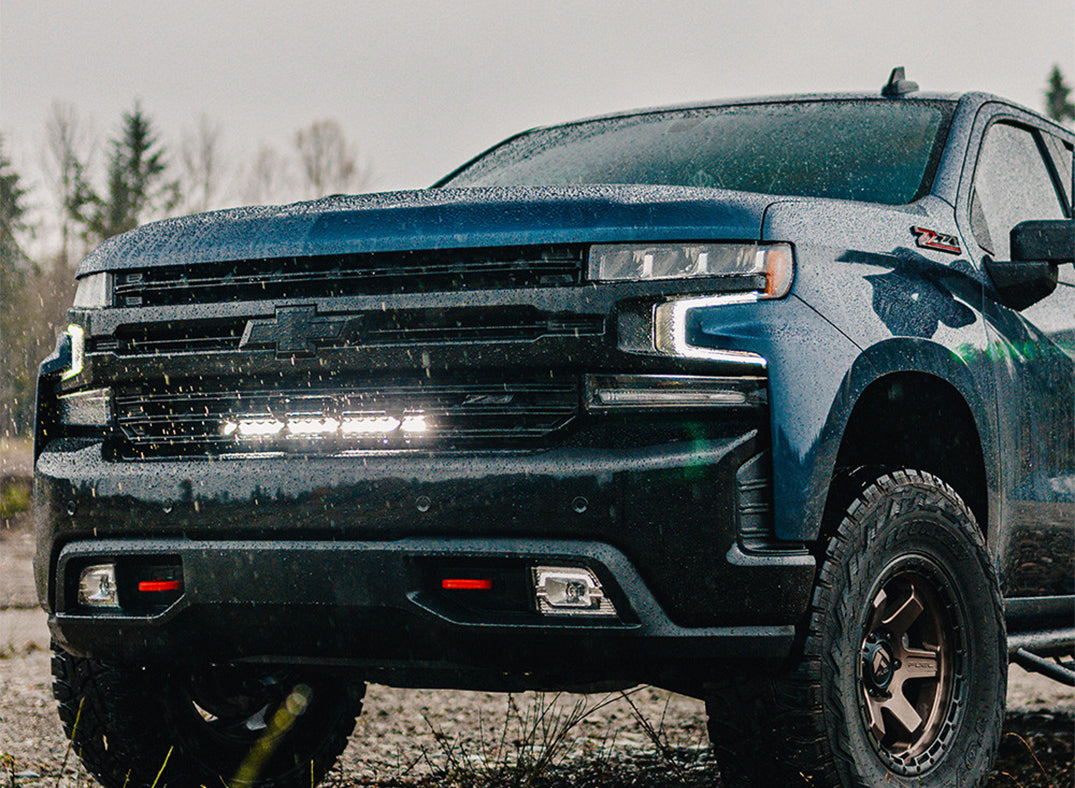 GM 1500 Chevy S8 20 Inch Grille Light Bar Kit