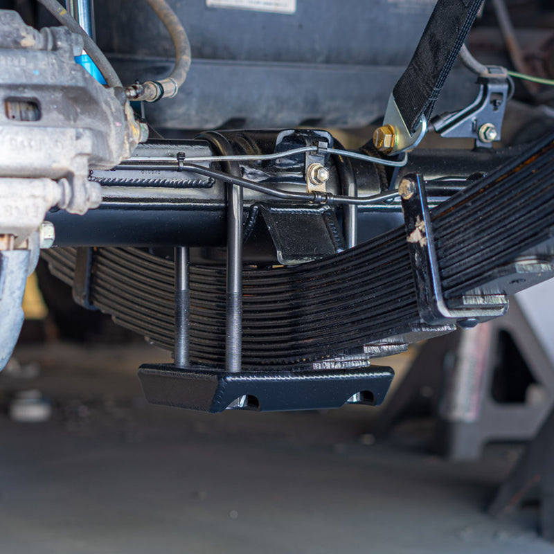 Deaver I96 Springs & Hardware