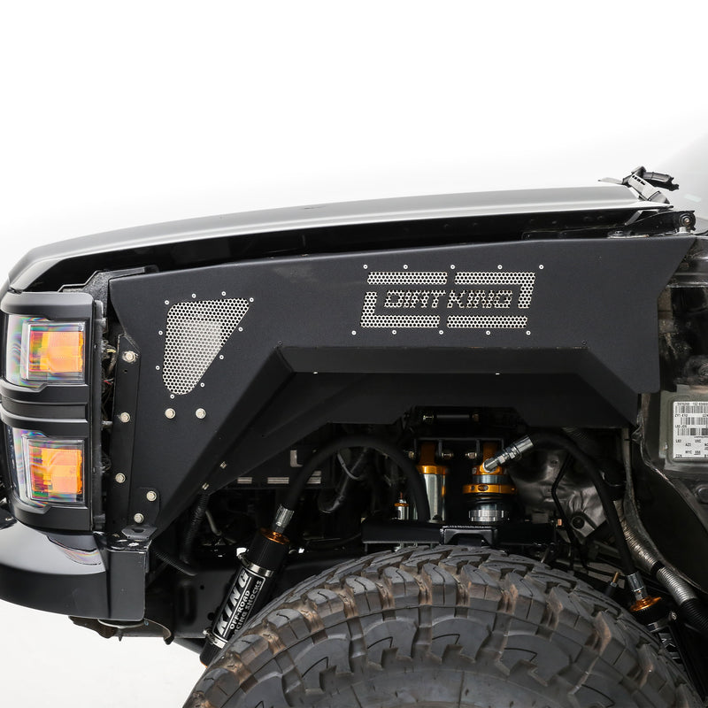 Over-sized Front Wheel Wells