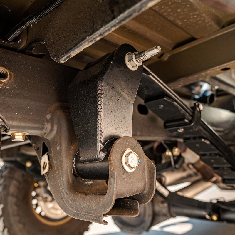 Long Travel Shackles