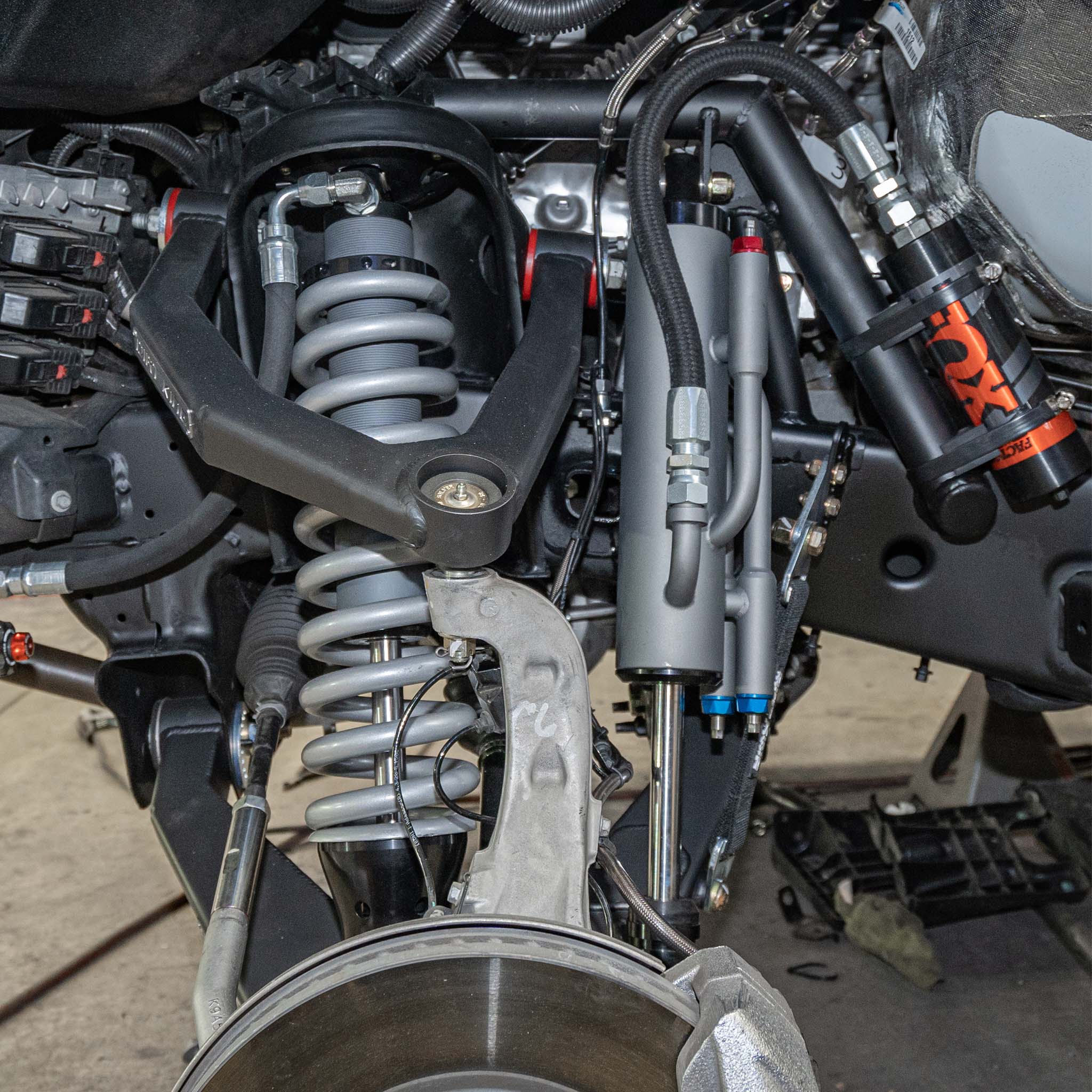 Long Travel Spec Fox Triple Bypasses – Dirt King