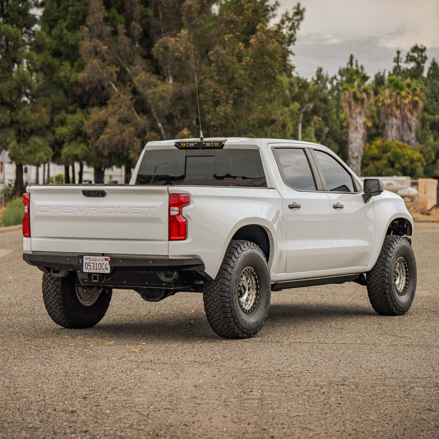 Prerunner With Rear Mount Radiator LT PreRunner Kit - Chevy/GMC – Dirt King
